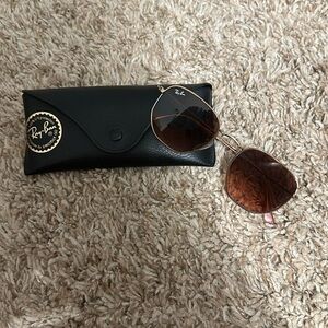Rose Gold Ray-Ban